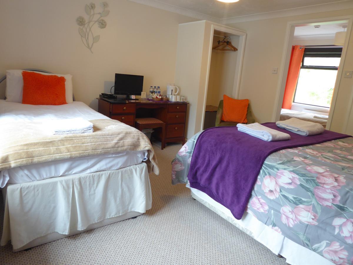 Neuadd Wen Guest House Carmarthen Eksteriør billede